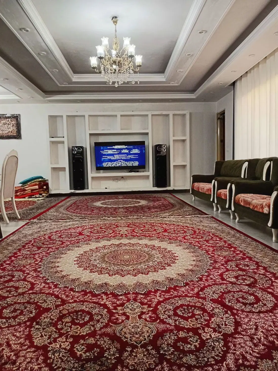 ویلادوبلکس اجاره به صورت یه ماهه مبل داده می‌شود