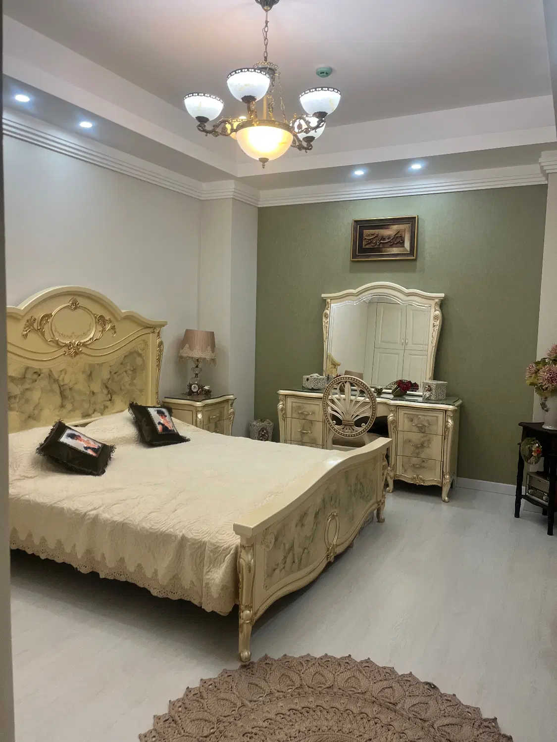 فروش واحد ۱۳۰متر دو خواب گلشهر