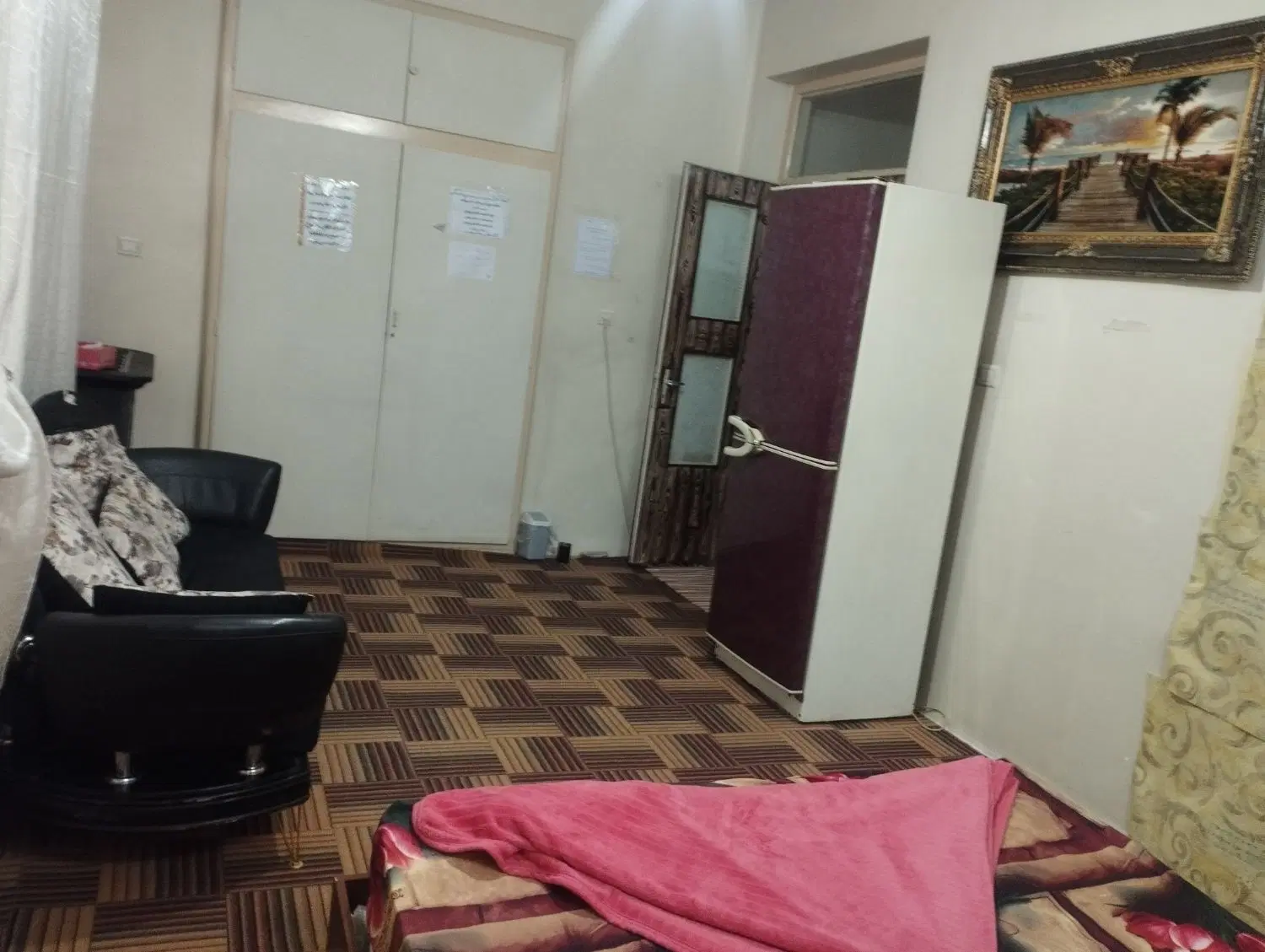 اجاره اتاق ۲۰متری سرویس مشترک