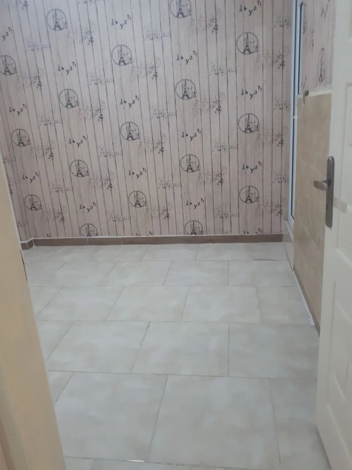 فروش آپارتمان ۹۰متری - پارکینگ و انباری درشهرک۱۱۰