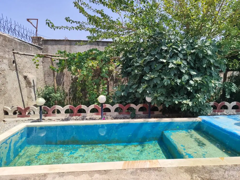 فروش باغچه ۳۶۴ متری سند دار