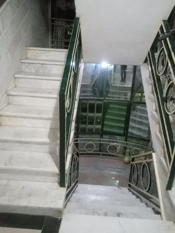 واحدمسکونی و اداری تجاری