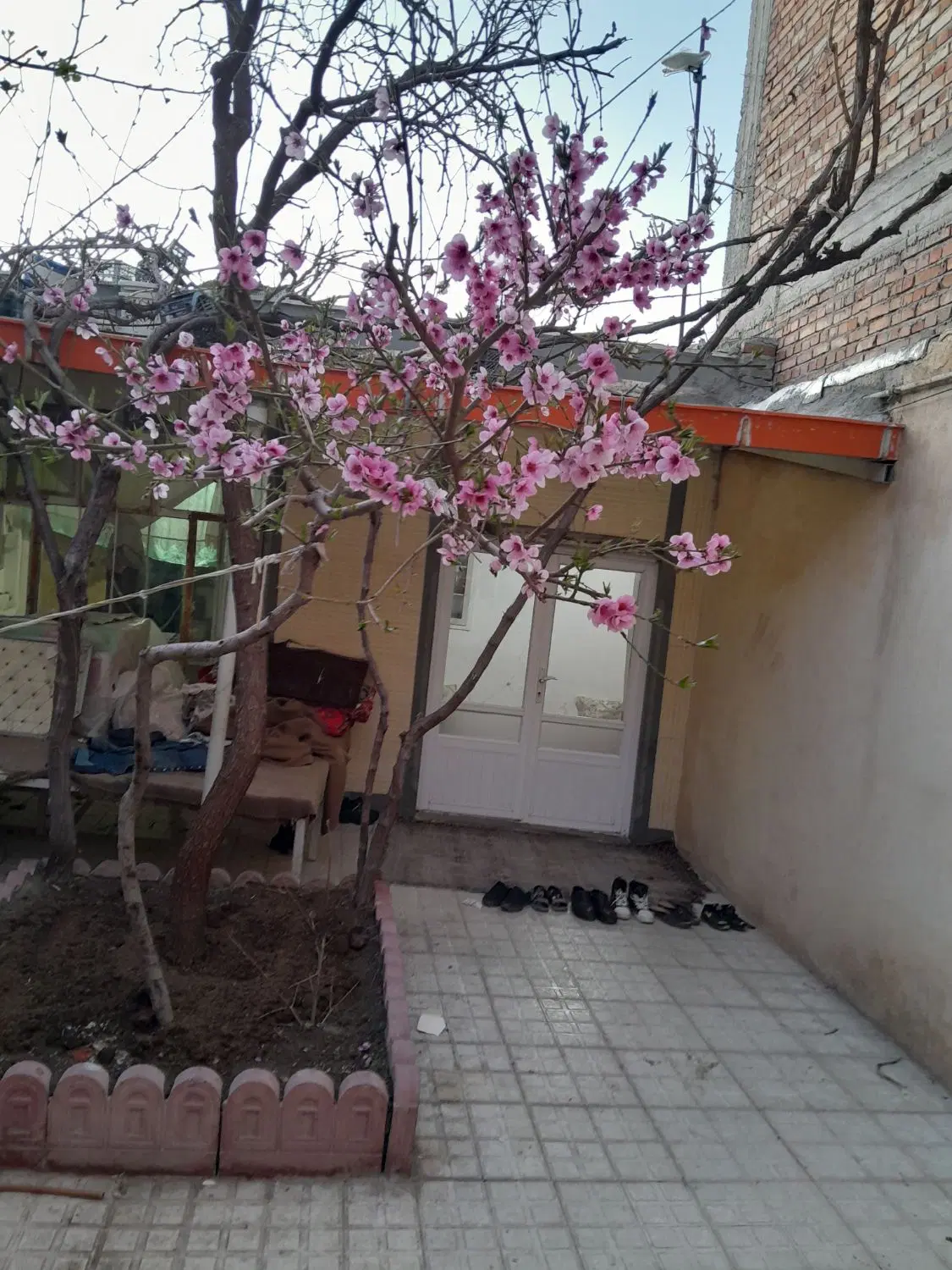 یک باب خانه