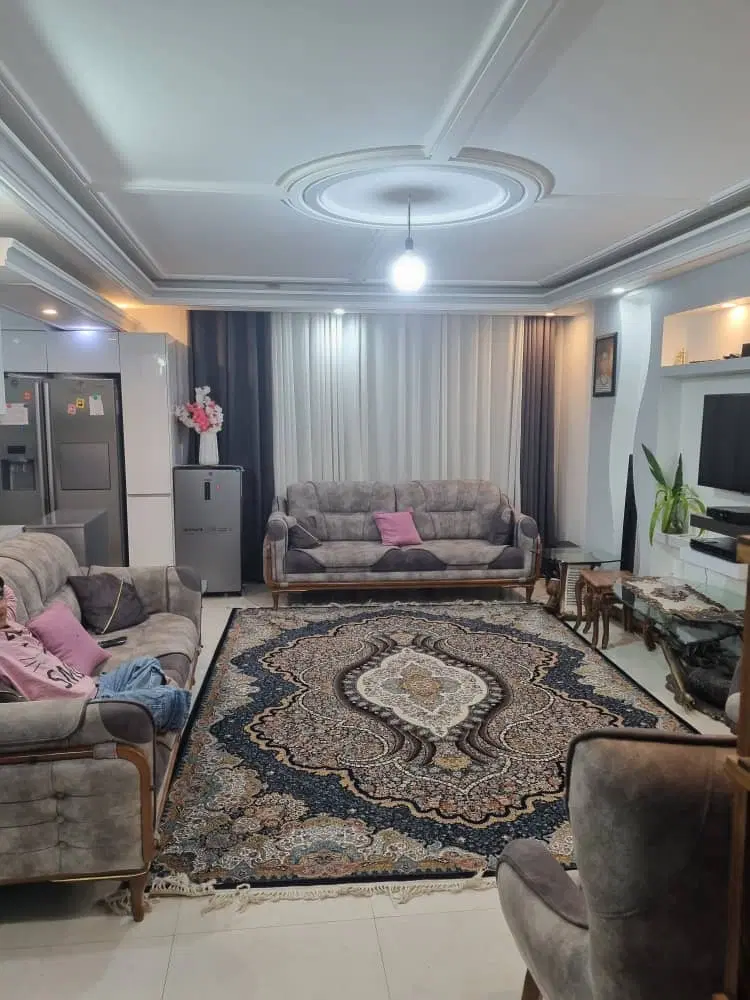 اپارتمان.دو خوابه.طبقه چهارم.واقع در شهید کاووسی