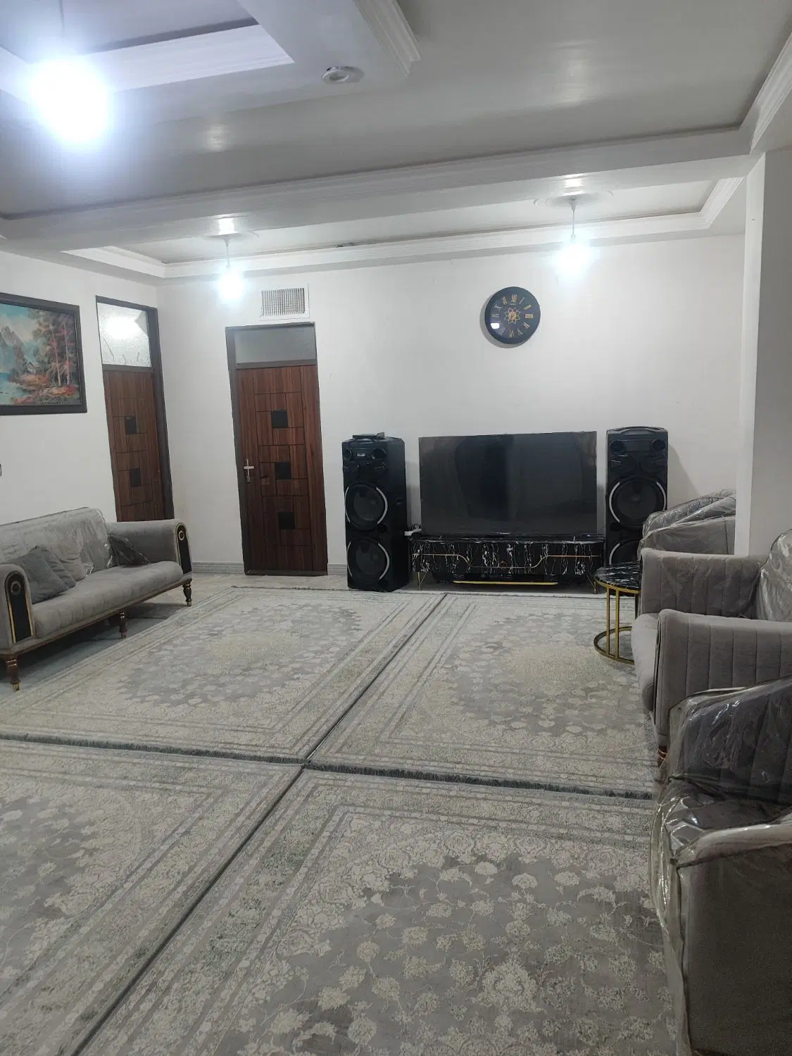 سختمان سه طبقه پاپی خالدار بهاران 3