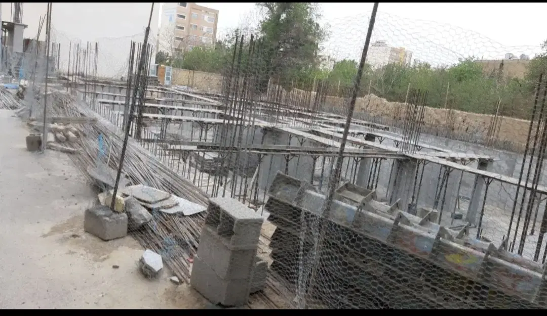 فروش ۸۳متری پیش فروش خیابان غرضی