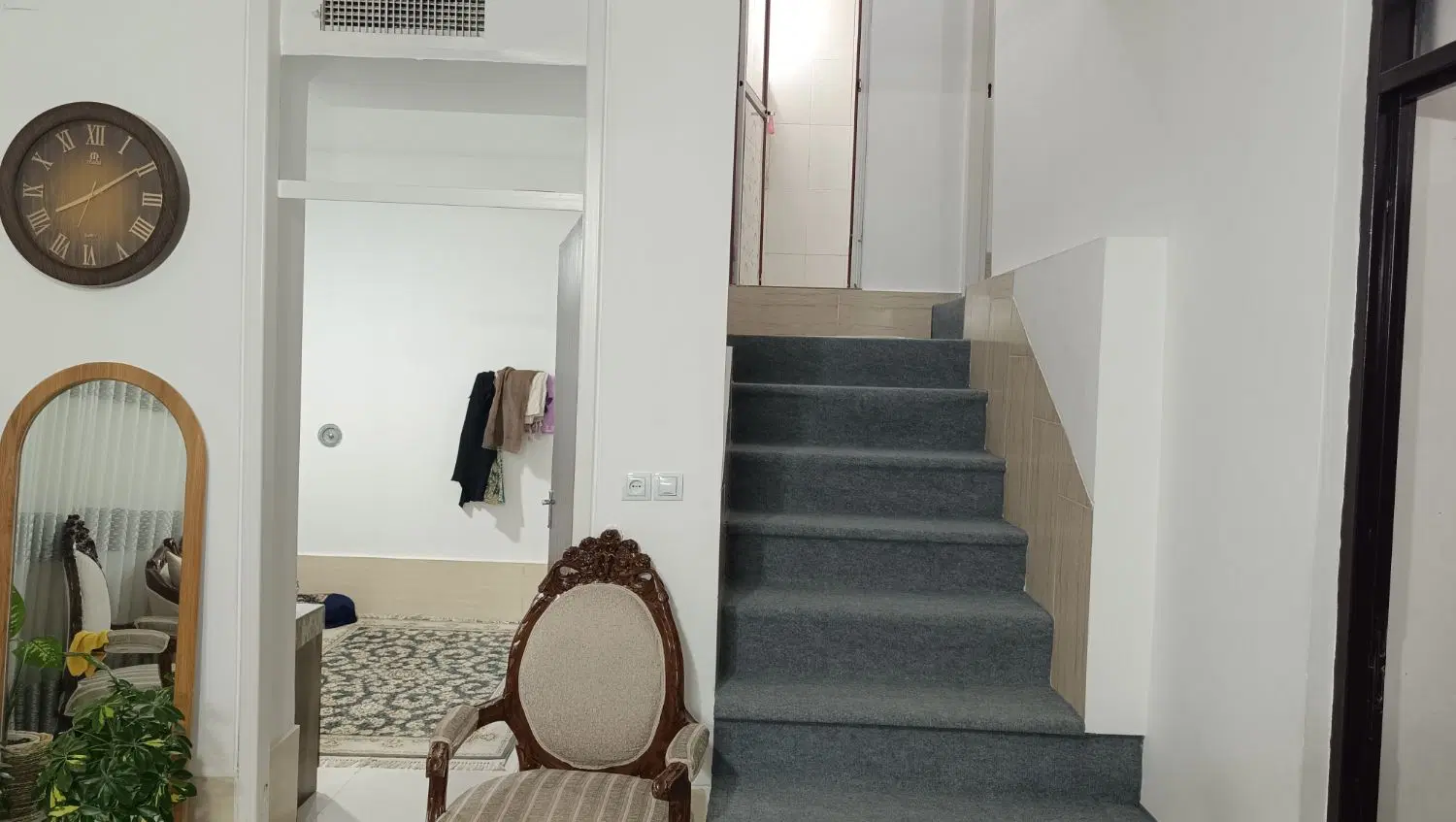 فروش منزل طبقه همکف با مجوز و پارکینگ 150متری لوکس