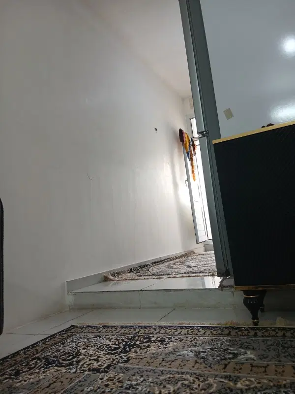 خونه تمیز ۶۰ متر طبقه منفی ۴