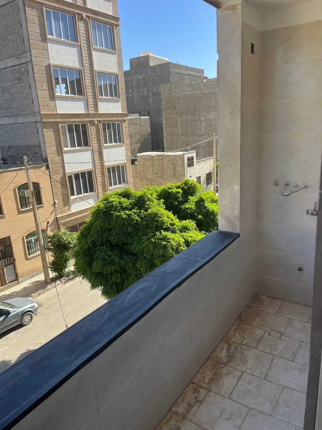 آپارتمان ۱۱۰ متری تکواحدی کیانمهر(شهرک دانشگاه)