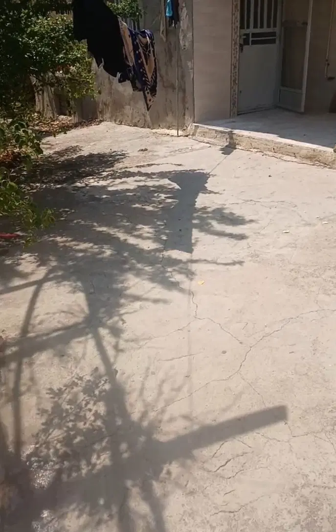 خانه باغ در روستای دیباج