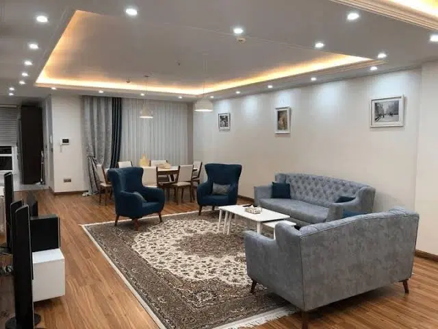 همخانه ، هم خانه