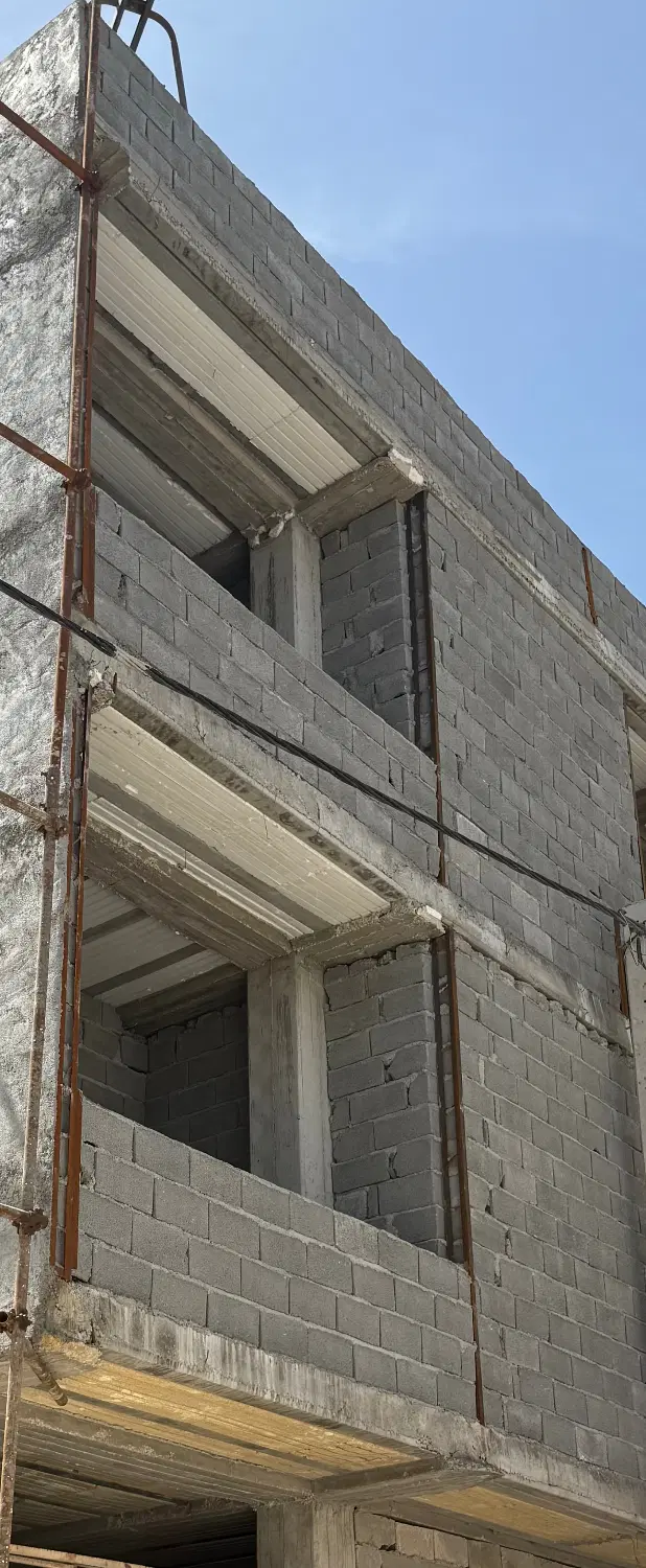 منزل نیمه کاره