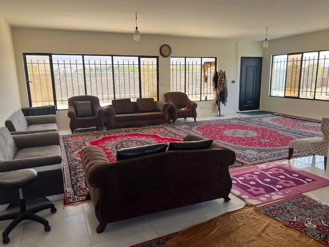 باغچه ۱۰۰۰متری سنددارپلنگ آباد