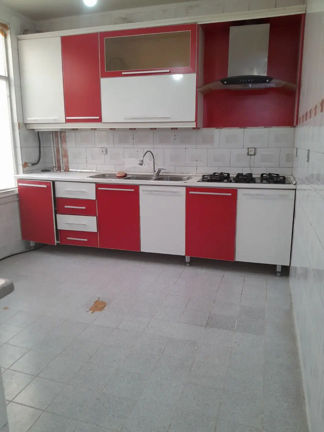 رهن و اجاره در جانبازان ۱۰۰ متری  تک واحدی