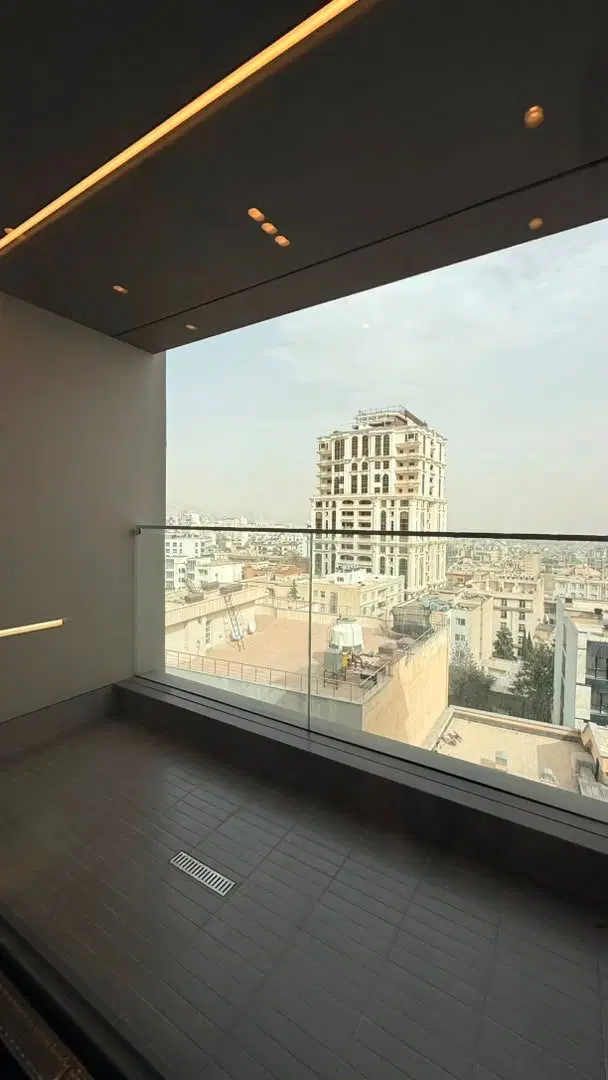 نیاوران سازه ای تکرار نشدنی