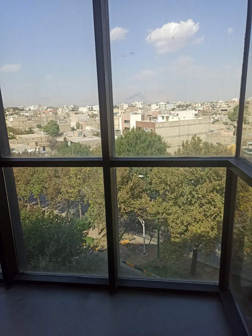 دفترکار اداری هفت اسمان آتشگاه
