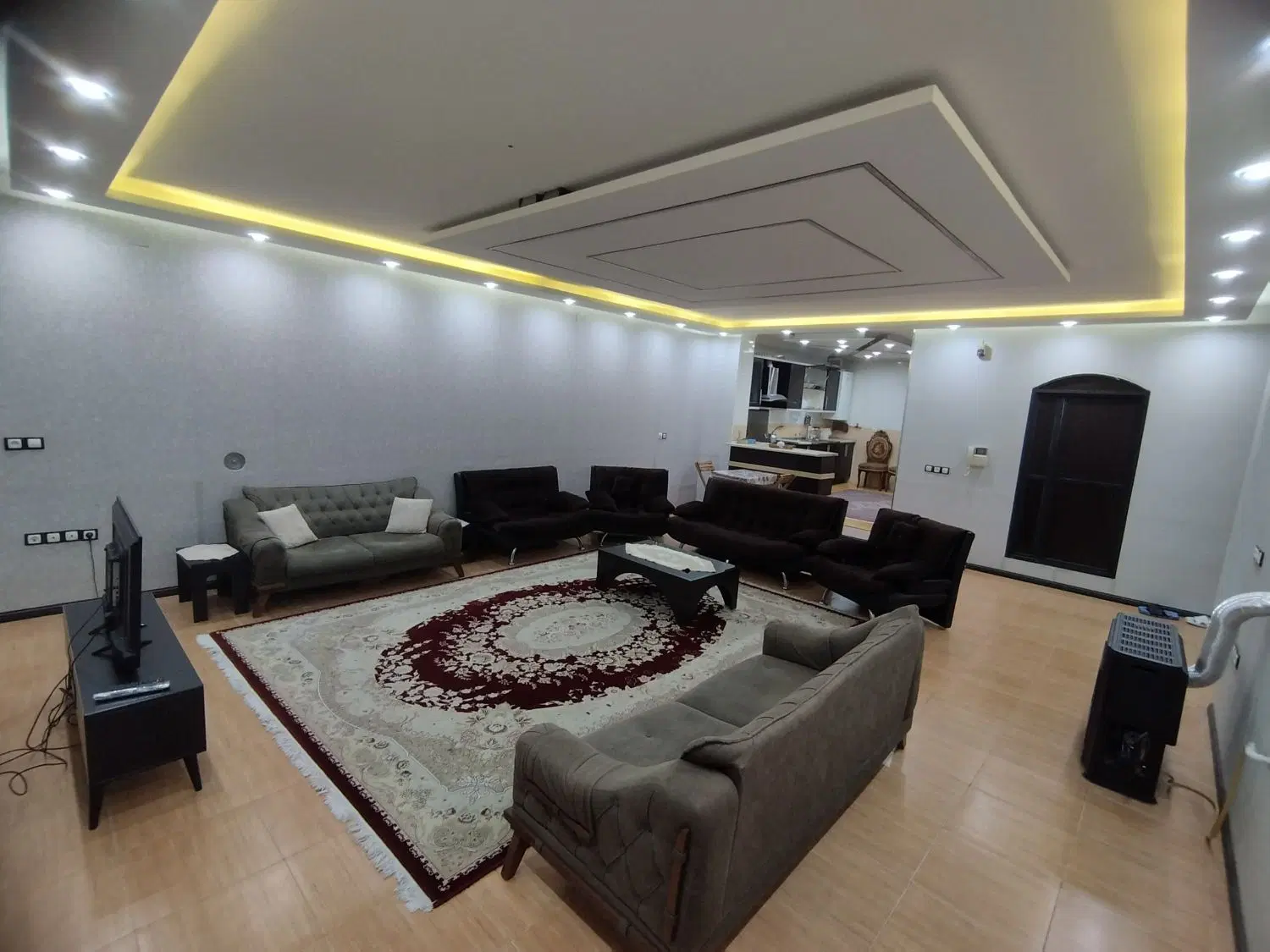 اجاره روزانه منزل مبله (خانه ی مسافر )