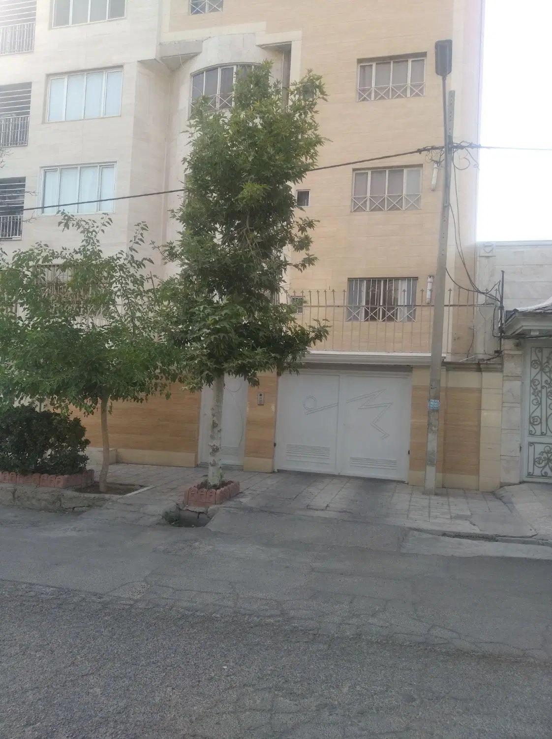 آ‌پارتمان دولت آباد موسیوند 53متری