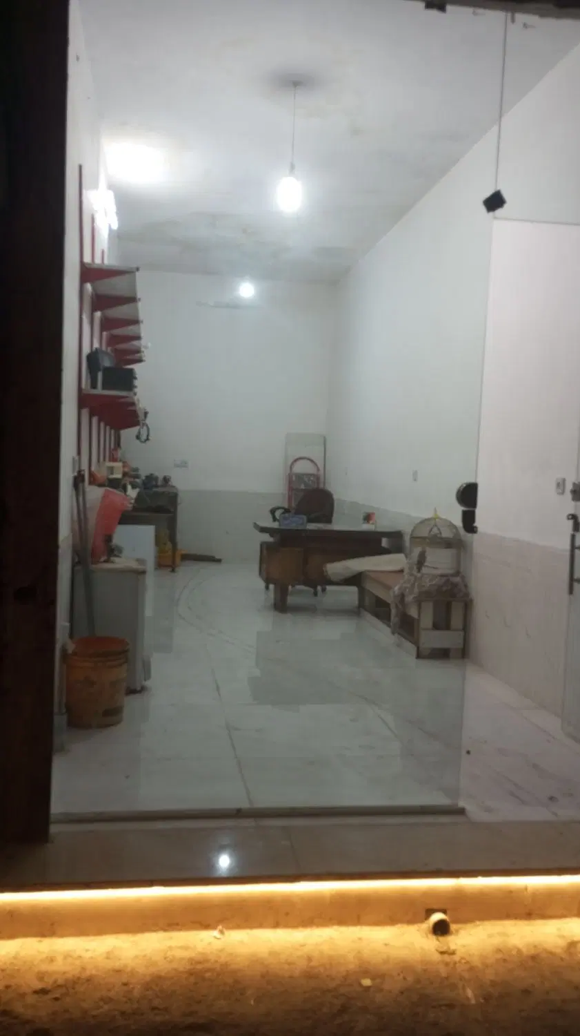 اجازه مغازه حاشیه شاهنامه