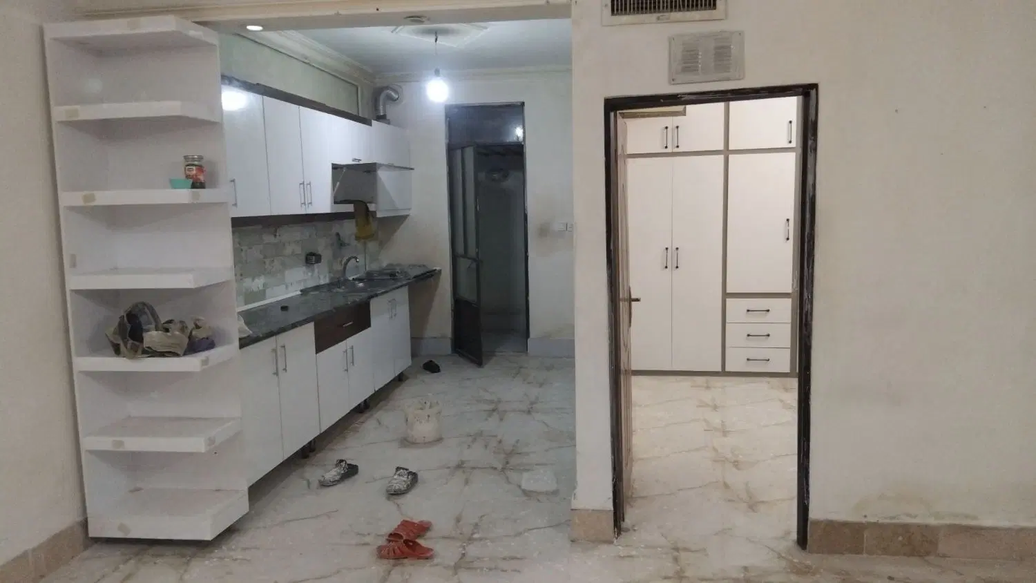 همکف پارکینگ اختصاصی توس۹۱ بصیر
