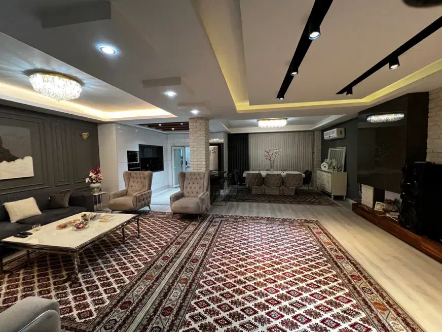 آپارتمان ۱۵۰متری پاسداران طبقه۳