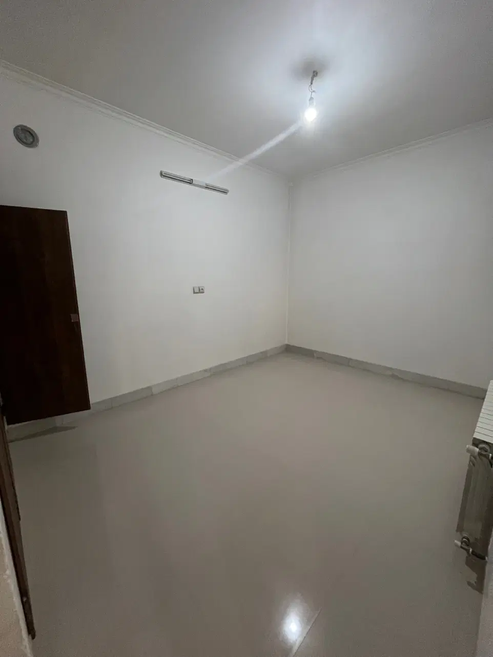 طبقه بالا کوچه شرق