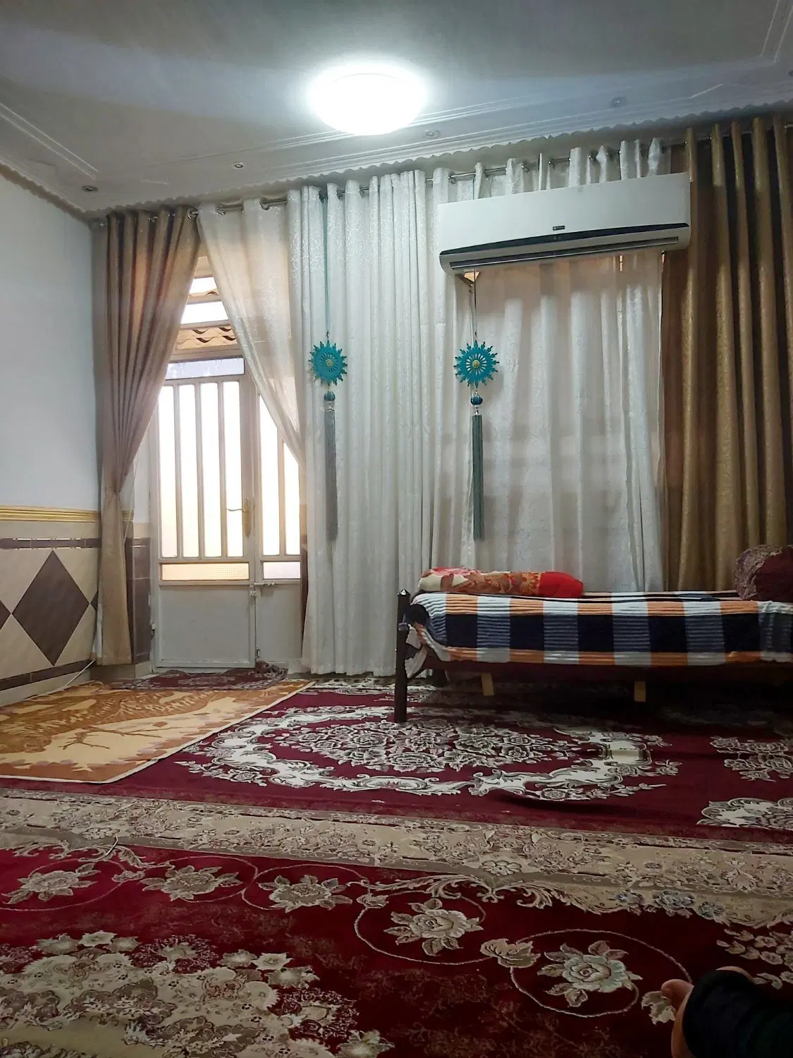 خانه ۲۱۰متری