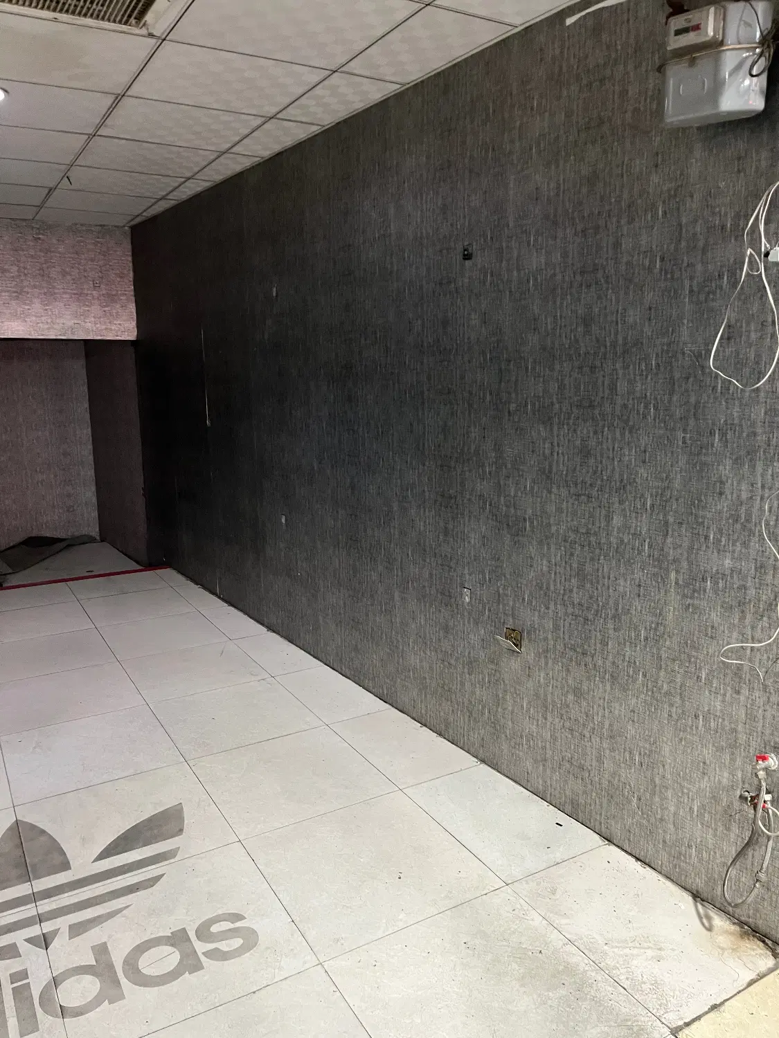 مغازه ۳۵متری تجاری خیابان اصلی گوهردشت