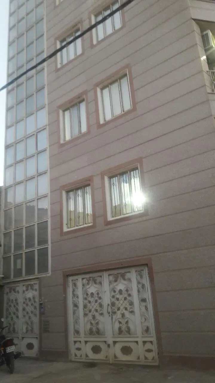 آپارتمان ۹۳ متر خیابان وصال