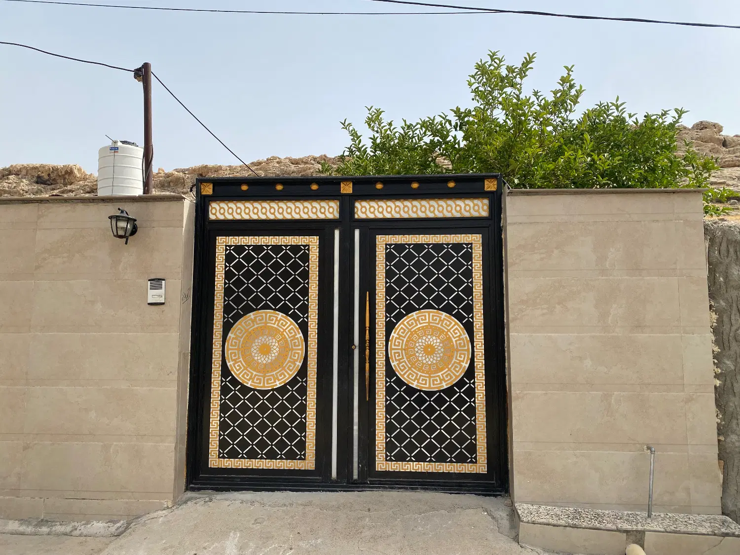فروش یک باب منزل ویلایی