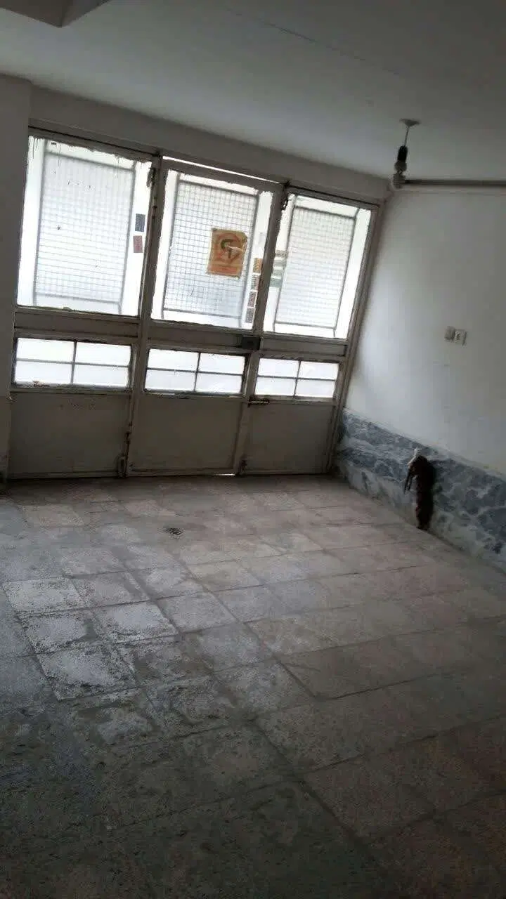 طبقه همکف ۸۵ متری تخلیه عبدالمطلب با پارکینگ