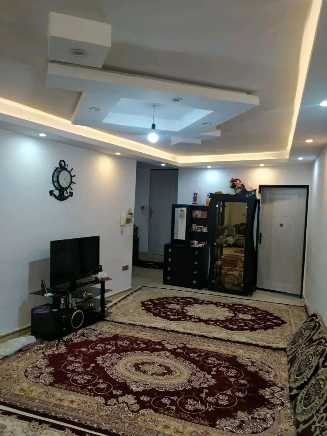 فروش و اجاره۵۸متر نسق طبقه اول جانبازان  املاک