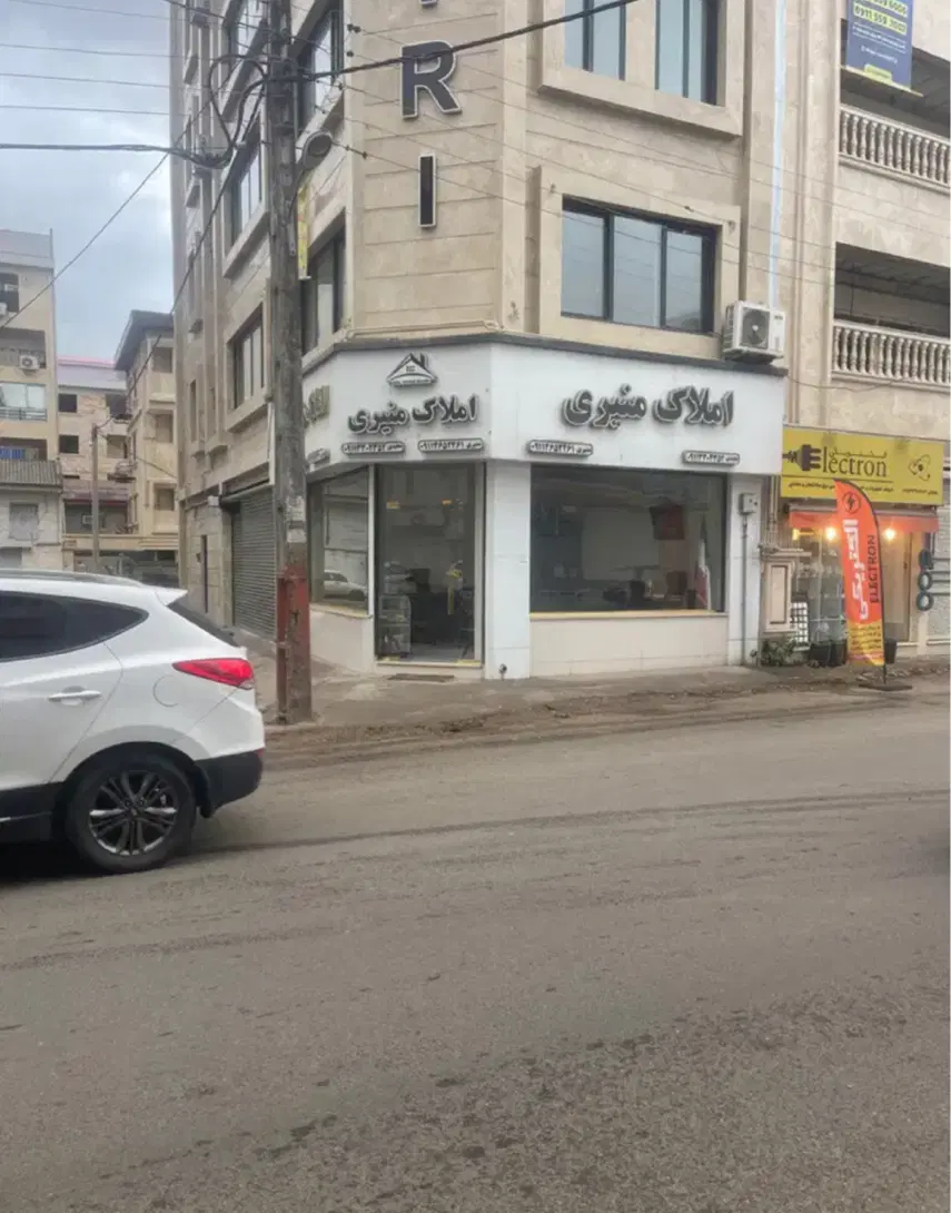 اجاره مغازه ۱۰۰ متری دو بر