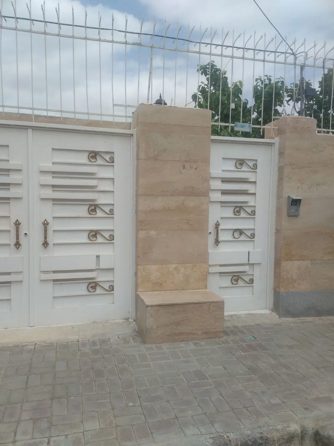 فروش ویلایی ۱۲۰متر بنا خوش نقشه شمالی
