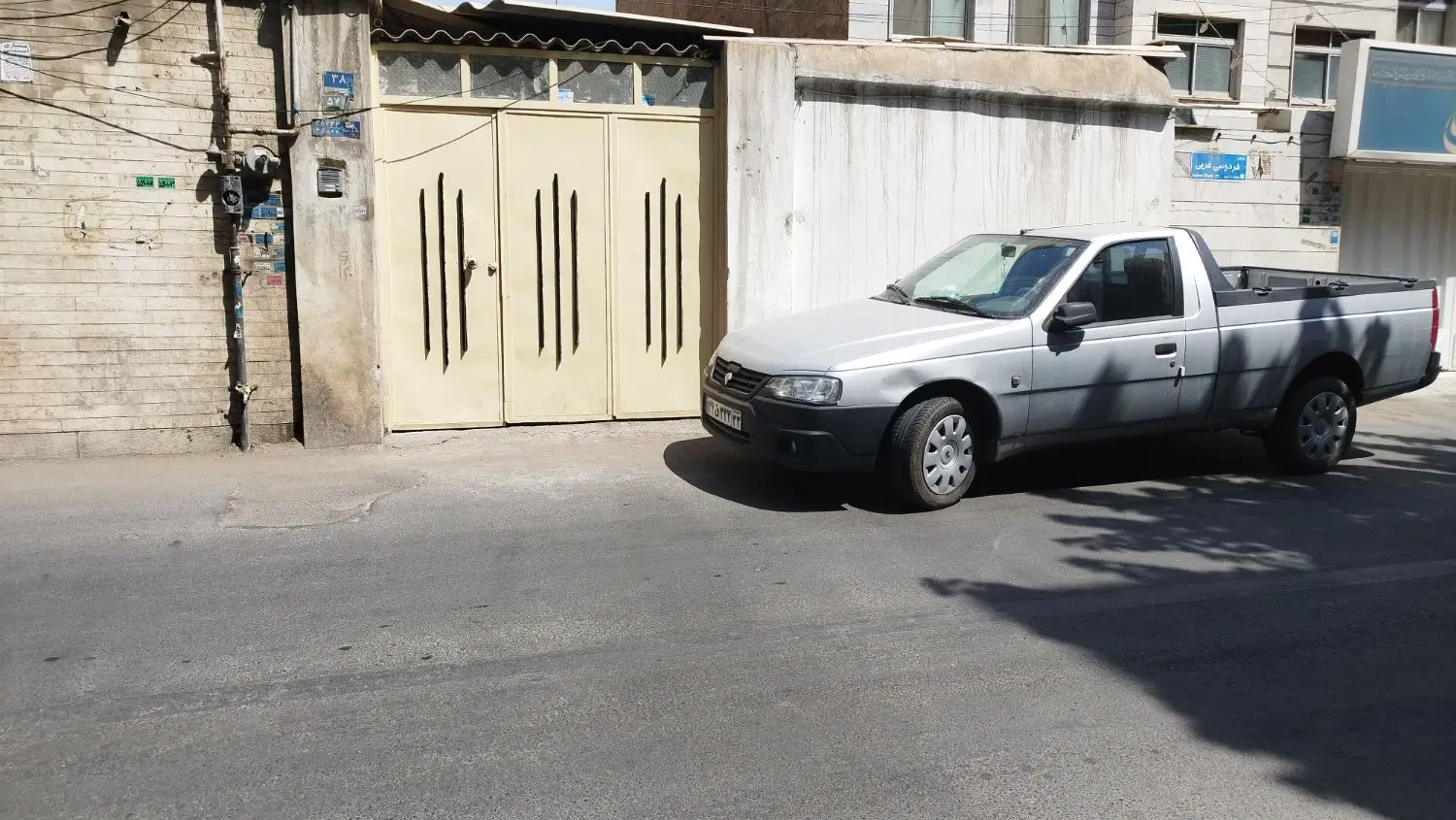 فروش دوباب منزل مسکونی سنددارنقلی وعالی