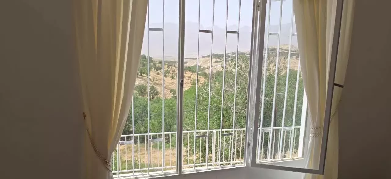 خانه ویلایی در روستا خوش آب و هوا با منظره زیبا