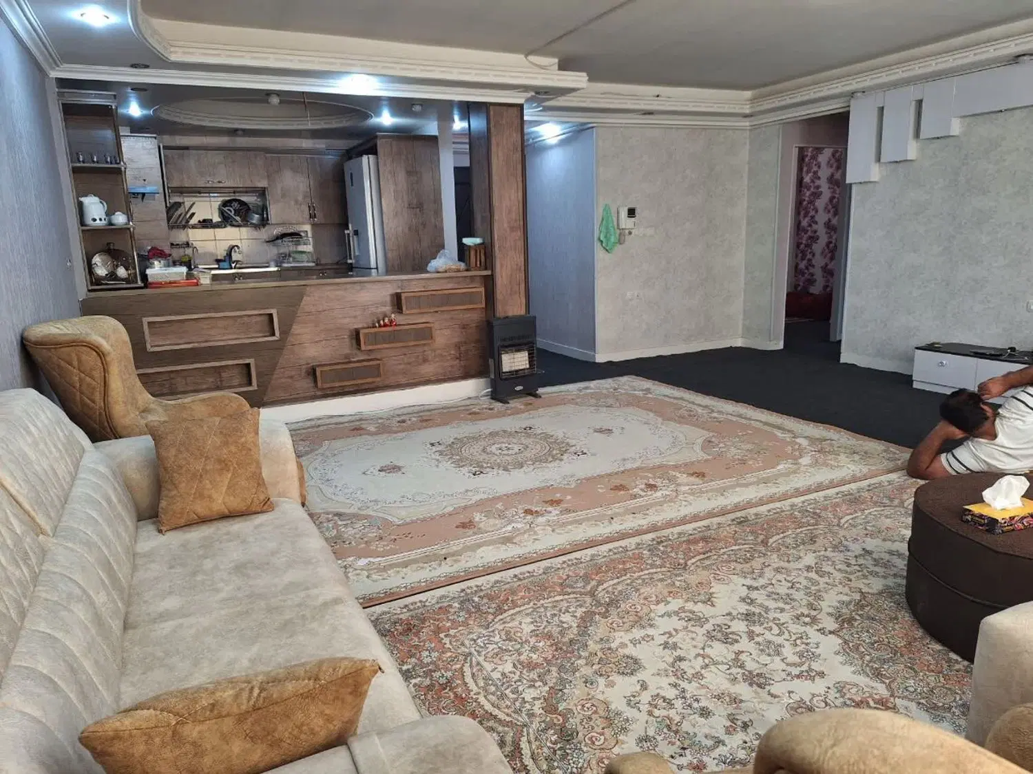 اپارتمان ۱۰۲ متری