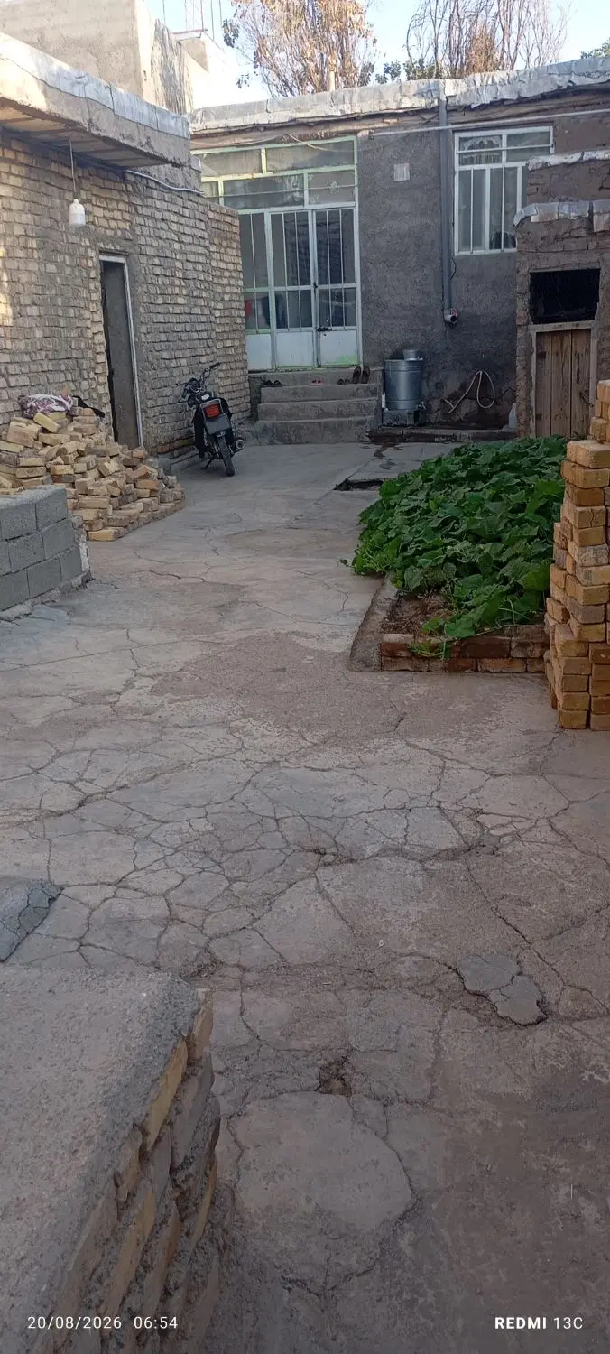 فروش خانه ی مسکونی به متراژ۲۴۷ متردرروستای تهم