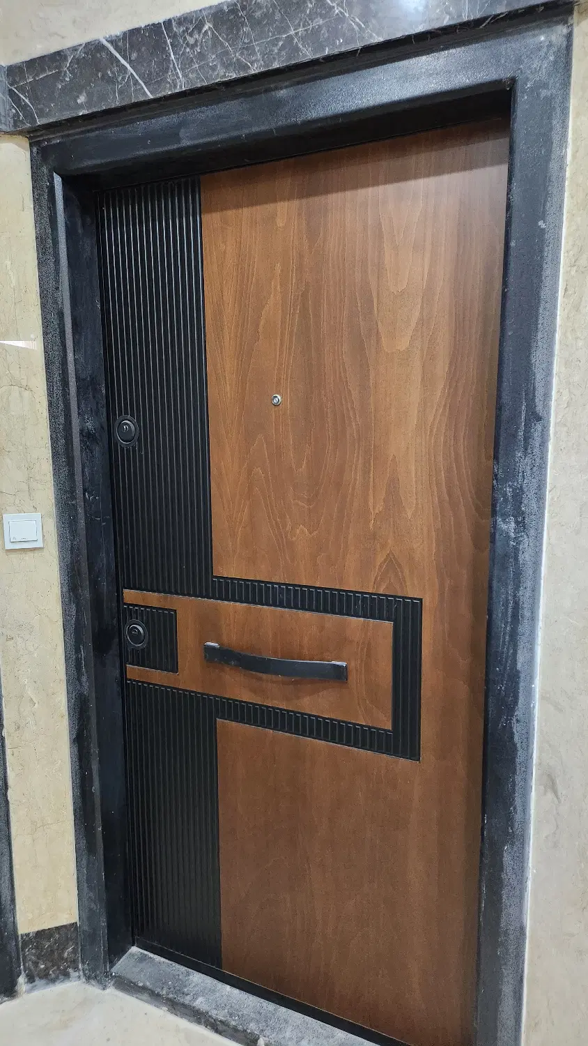 126 متر سه خواب کلید نخوره فول امکانات