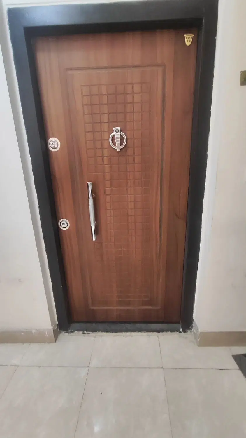 واحد۹۷متری+فول امکانات+فاز۲