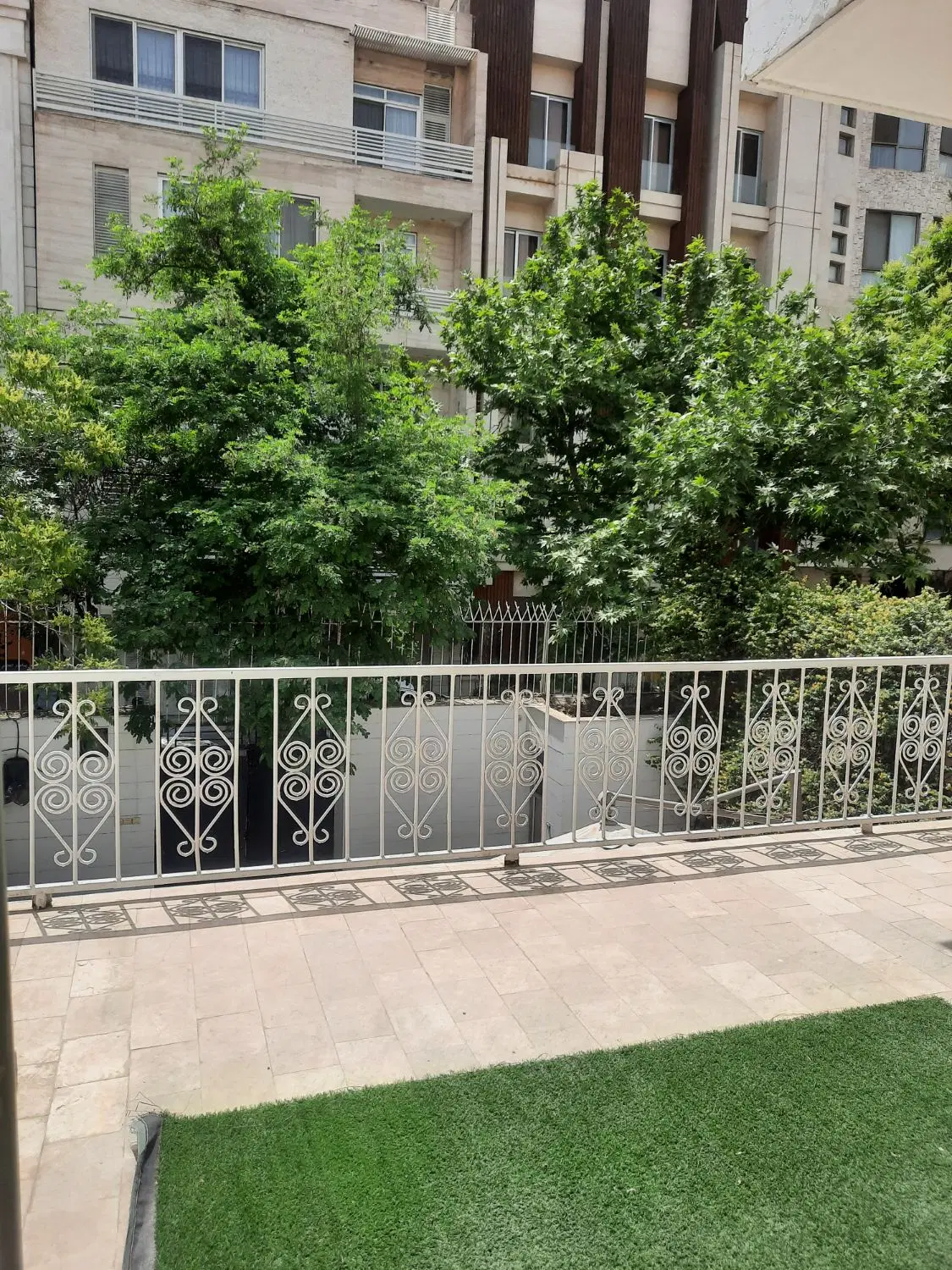 اجاره لاین در سالن زیبایی