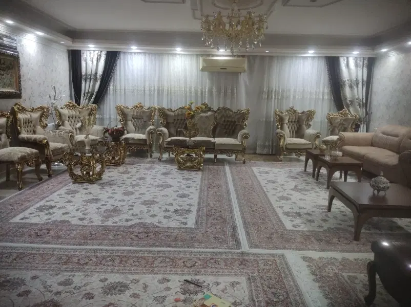 فروش واحد ۱۶۲ متری ۳ خواب _ تک‌واحدی