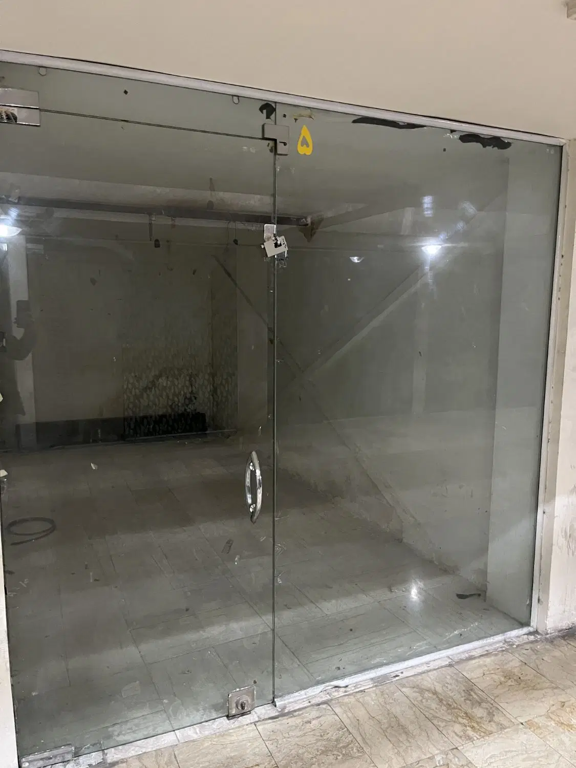 اجاره انباری تجاری به متراژ ۱۲ متر