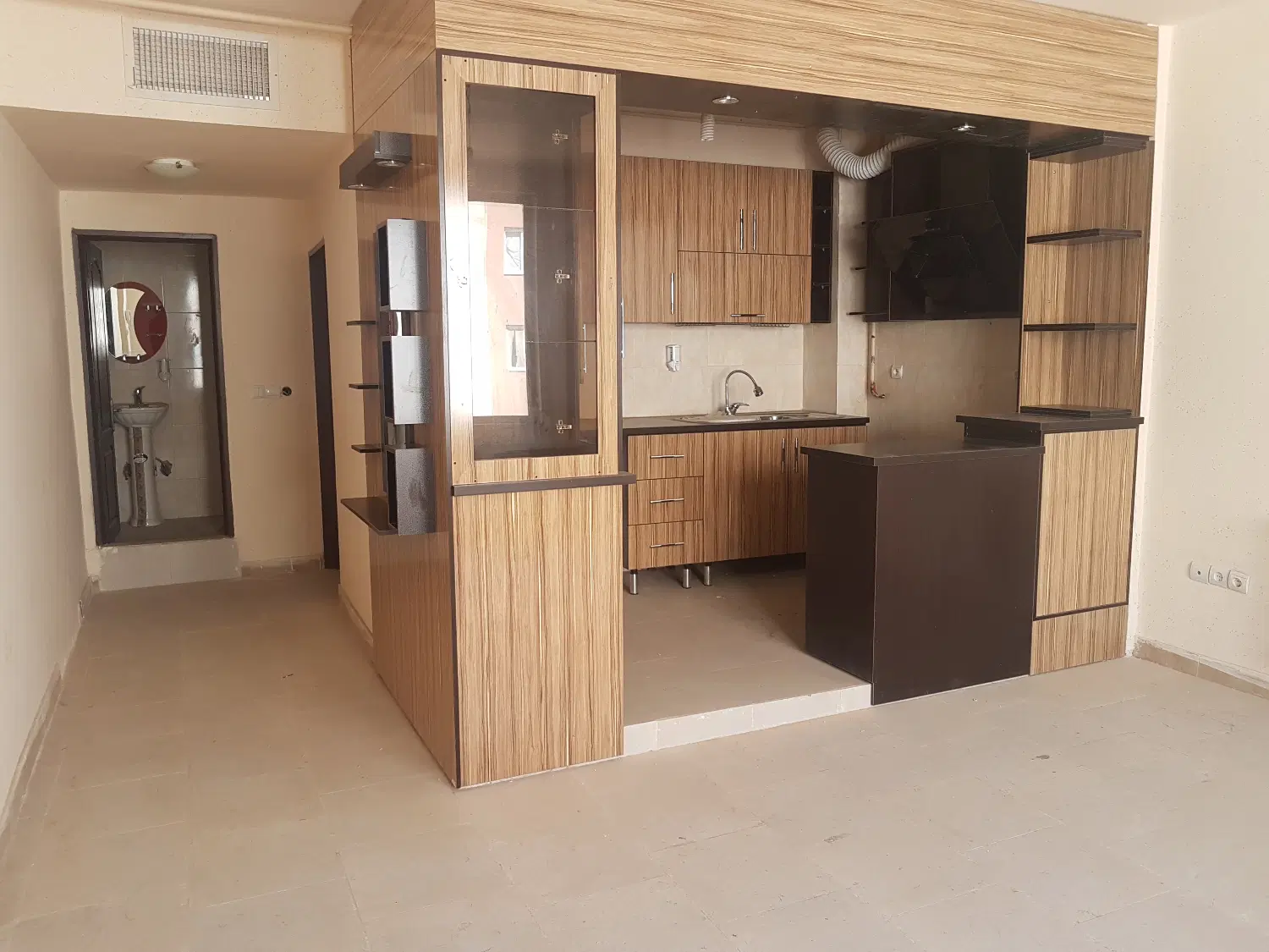 رهن و اجاره آپارتمان مهرگان ۶۸ متری ۱ خوابه