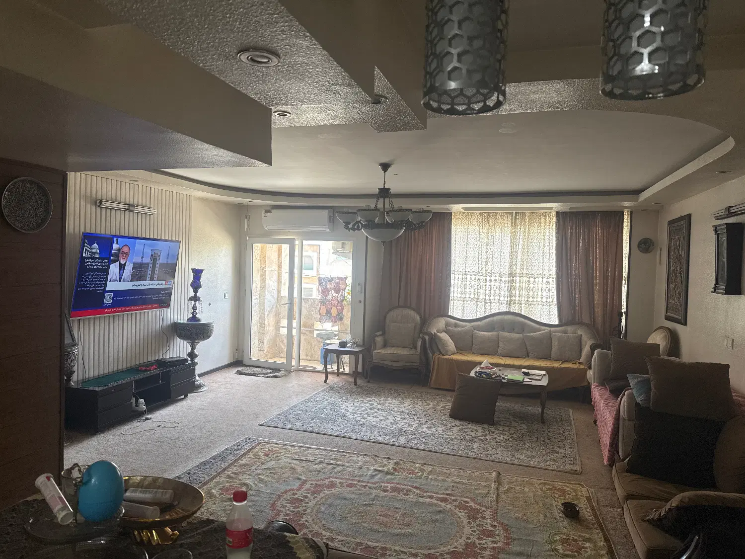 تهاتر واحد ۱۰۵ متری با یک واحد بزرگتر ۳ خوابه