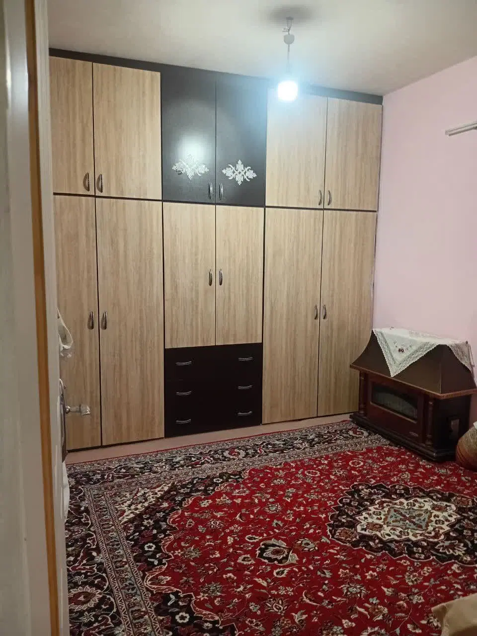 ۹۰متر قاعم تمیز وشیک