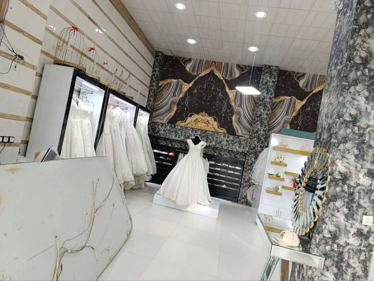 فروش مزون لباس عروس