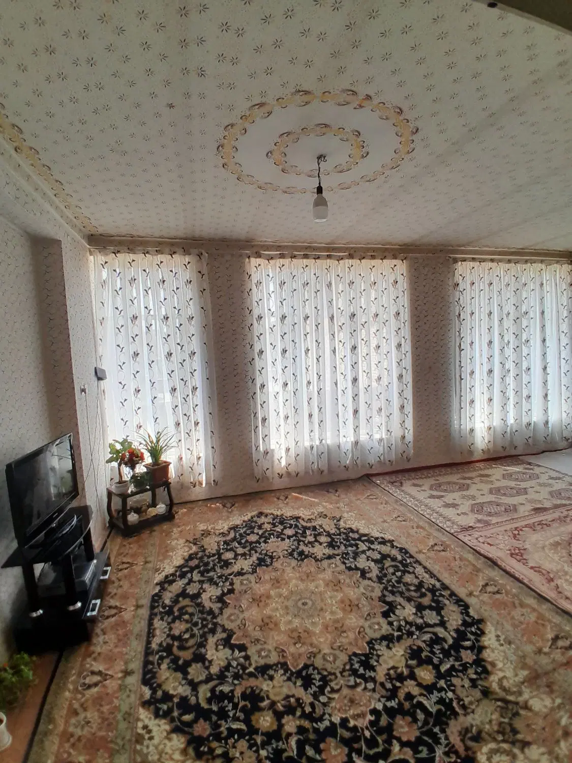 رهن واجاره در حجتی کریم اباد