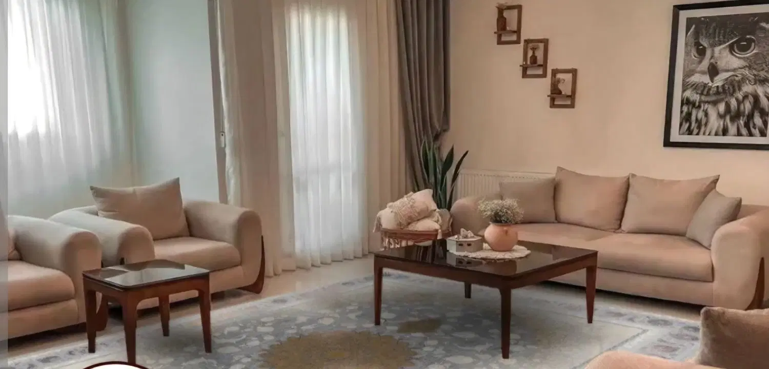 آپپارتمان سه خوابه