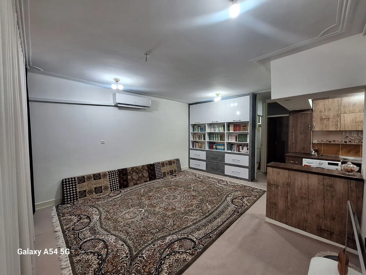 فروش آپارتمان چهار واحده درب